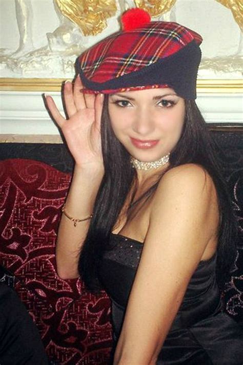 Interdating Single Ukrainian Russian Women Ksenia Looking For Men Code 5302
