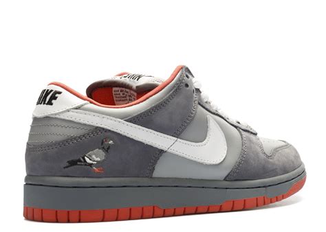 63611742970 Nike Dunk Low Pro Sb Pigeon Medium Grey White Dark Grey