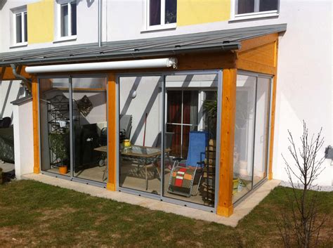 Alle tipps und hilfsmittel zum thema terrassendach finden sie hier. Terrassenüberdachung Holz & Schiebetüren - fix fertig montiert