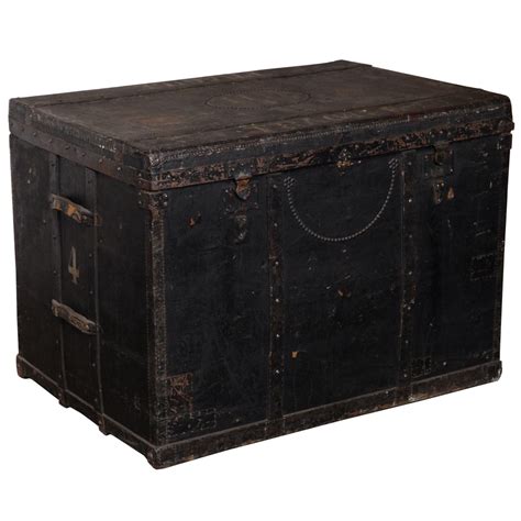 Black Leather Trunk Leather Trunk Trunks And Chests