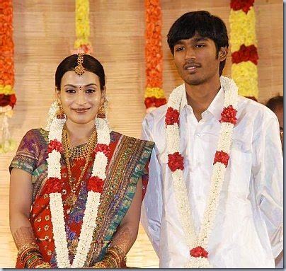 Serial actor dhanush wife and family rare unseen photos my channel name: Dhanush pics, marriage, family photos, movies list ...