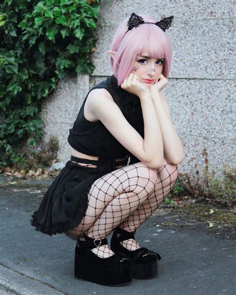 Grunge Goth Aesthetic Outfits Pastel Goth Outfits Cute Goth Girl Pastel Goth Fashion