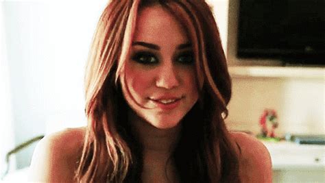 Miley Cyrus Smile  Find And Share On Giphy
