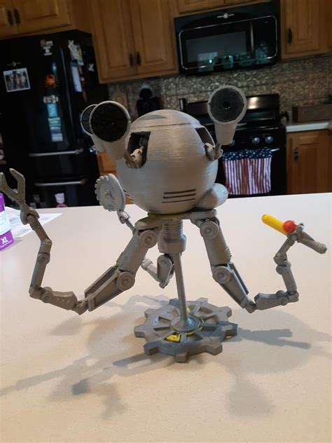 3d Printed Mr Handy Model From Fallout Rmodelmakers