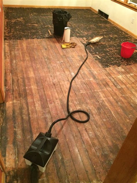 Best glue for fabric to wood. Removing old tar paper and glue from hardwood. Found under ...