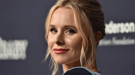 the sag awards just recruited kristen bell and it was the best decision ever sheknows