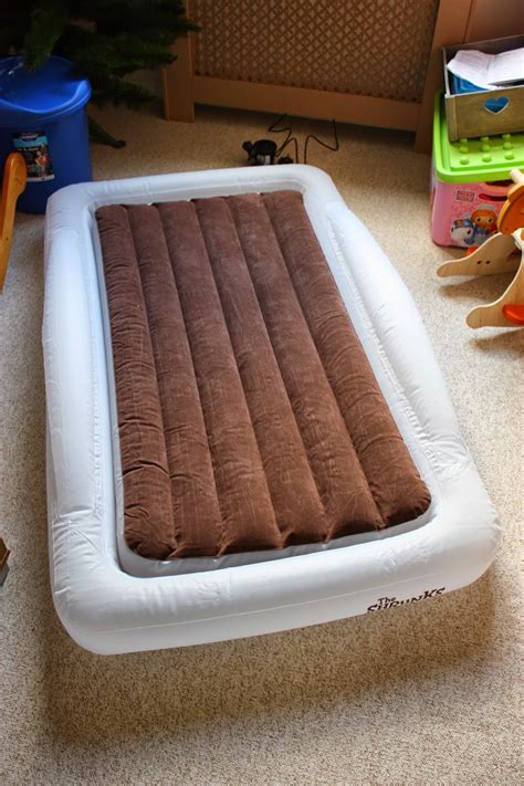 The shrunks is the original manufacturer of the toddler travel bed, with numerous design awards and proud to have worked with amazon for over. Mellow Mummy: The Shrunks Toddler Travel Bed Review ...