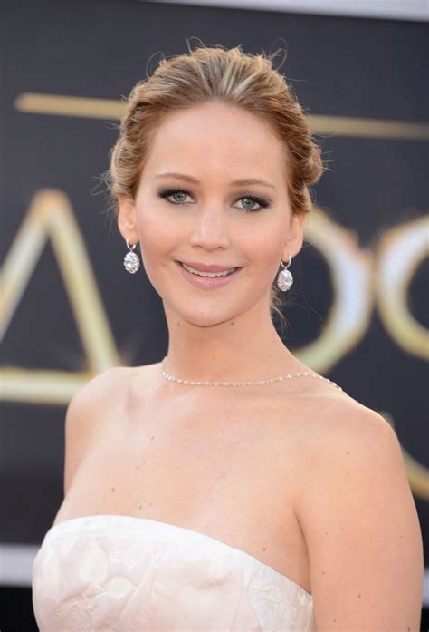 Ranking Jennifer Lawrences Hairstyles In 2013 Jennifer Lawrence Hair