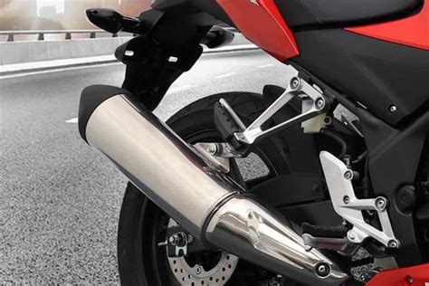 The service cost including oil change, oil filter change, miscellaneous will cost around upwards of the seating positions of rider is medium forward, not straight or aggressive, which helps in longer rides.mileage:in very aggressive riding(top end, drag. New Honda CBR250R Prices Mileage, Specs, Pictures, Reviews ...