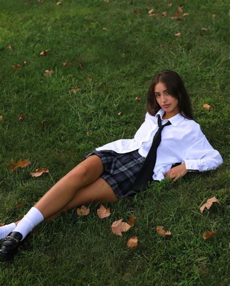Pin By 🪐 On Italy School Girl Outfit Preppy School Girl Girl Outfits