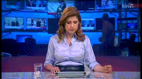 GIFs Prove That News Arent Always Boring Barnorama