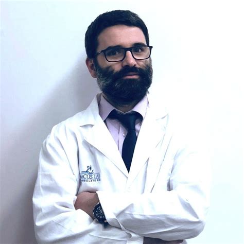 Dott Julian Balla Urologo Benacus Lab Poliambulatori
