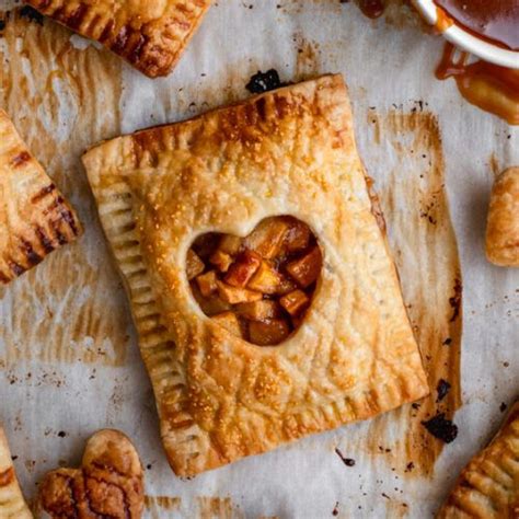 Salted Caramel Apple Hand Pies Baking Is Therapy Recipe Apple Hand Pies Hand Pies