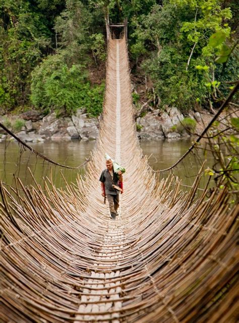 30 Photos Of Fascinating Places Around The World