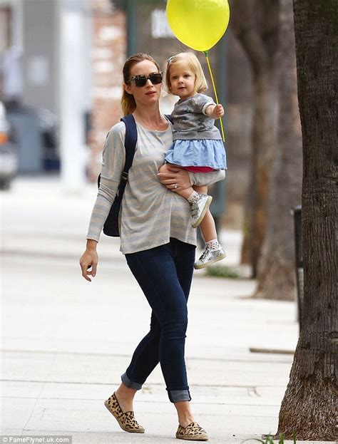 Emily Blunt Keeps It Casual As She Takes Daughter Hazel For A Haircut In La Daily Mail Online