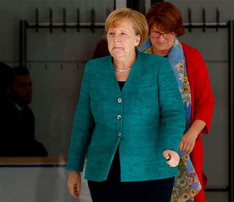 Merkel S Government Frays As Migrant Row Festers In Germany