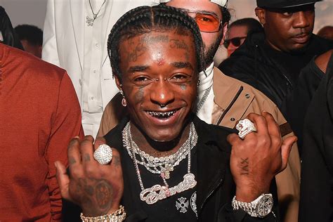 Lil uzi vert was born as symere woods. Lil Uzi Vert's Pink Diamond Implanted in Brow Surfaces ...
