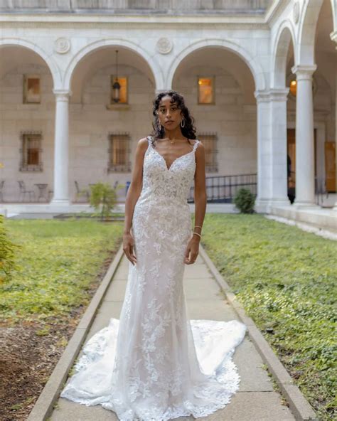 Essense Of Australia Couture Bridal Of Maryland