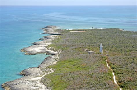 Great Stirrup Cay Lighthouse In Berry Island Bi Bahamas Lighthouse