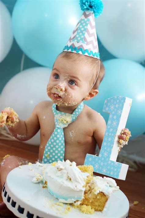 Cake Smash Photo Shoot With Balloon Wall Firstbirthday Baby Cake Smash