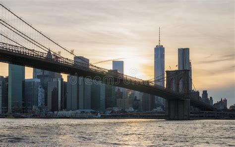 Brooklyn Bridge East River Lower Manhattan Skyline New York Skyline