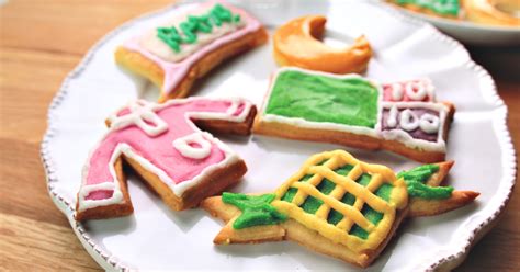 How To Make Raya Themed Icing Cookies That Are Almost Too Cute To Eat