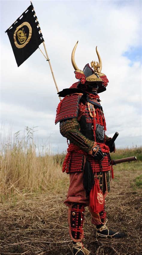 Samouraï En Armure Rouge Samurai Armor Samurai Warrior Japanese Warrior
