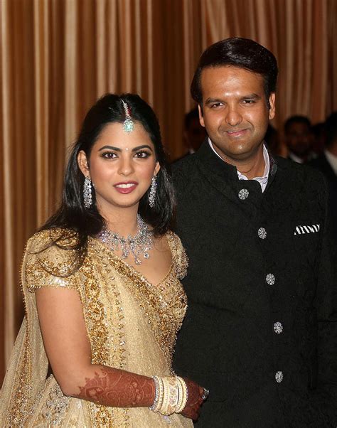 Isha Ambani And Anand Piramal Mumbai Celebrity Weddings Weddingsutra