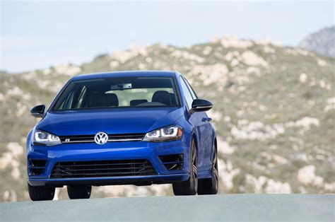 2015 Volkswagen Golf R Dsg Review