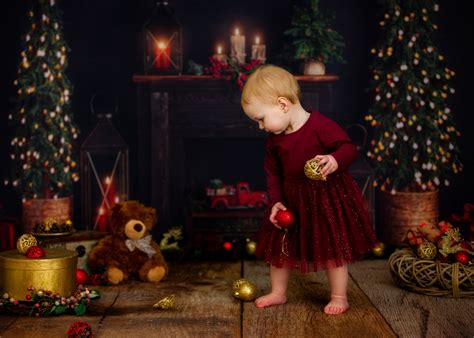 Christmas Mini Sessions Luxury Newborn Photographers Sussex Fine