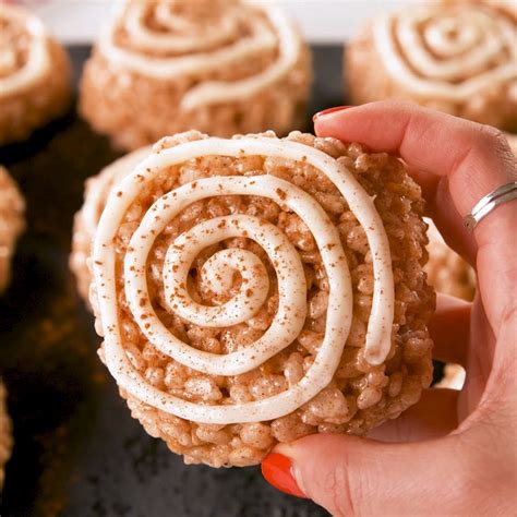 Cinnamon Roll Rice Krispies Treats Prove You Really Can Have It All
