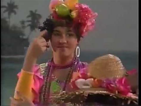 Barney the purple dinosaur club. Barney & The Backyard Gang Rock With Barney (Part 2) - YouTube