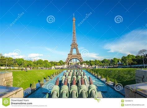 Eiffelturm Gesehen Von Jardins Du Trocadero An Einem Sonnigen Sommer Da