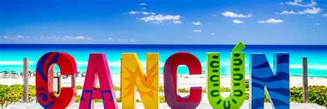 Cancún is a coastal city in the popular vacation destination called the mexican caribbean , more officially known as the state of quintana roo , on mexico 's yucatan peninsula. Cancun, capitale du tourisme mexicain | Mexique Découverte