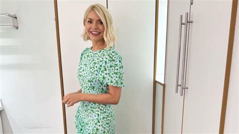Where To Buy Dress Worn By Holly Willoughby On This Morning Today Metro News