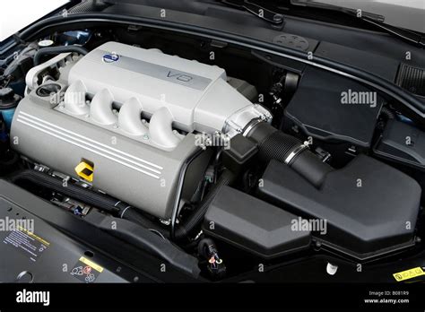 2008 Volvo S80 V8 A Sr In Green Engine Stock Photo Alamy