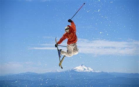 Enjoying Ski Ski Wallpaper Skiing Images Ski Jumping
