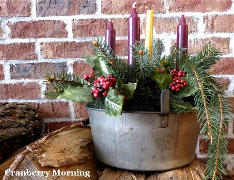 Cranberry Morning Vintage Advent Wreath