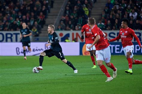Öffne whatsapp und verifiziere deine nummer. Schöne Bescherung für Werder Bremen - nicht nur in Mainz ...