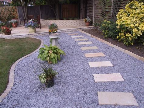 Each section has a stake at each end for ease of installation. Making a Wonderful Garden Path Ideas Using Stones - Amaza ...