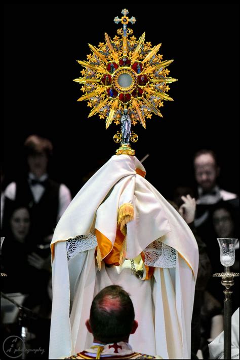 Adoration At The First Eucharistic Congress Of The Trenton Diocese