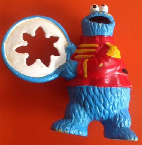 Vintage Cookie Monster Plastic Figure Sesame Street Jim Henson Muppets