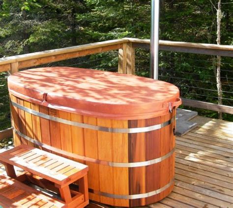 What is a soaking tub? Ofuro Japanese soaking hot tub - 2 person wooden tub - Buy ...