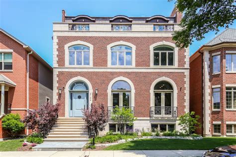 Looking For Tasteful Urban Digs Find These Iconic Luxury Homes In