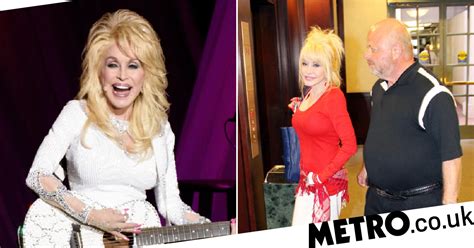 dolly parton on why husband carl thomas dean stays out of the limelight metro news