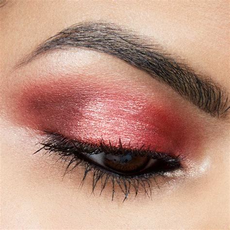 Learn How To Use Red Lipstick As Eyeshadow To Create A Colorful