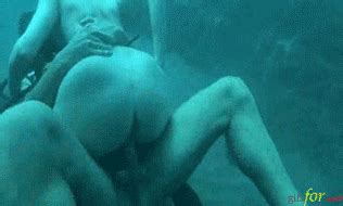 Underwater Cumshots On Gifs For Tumblr Porn Gif