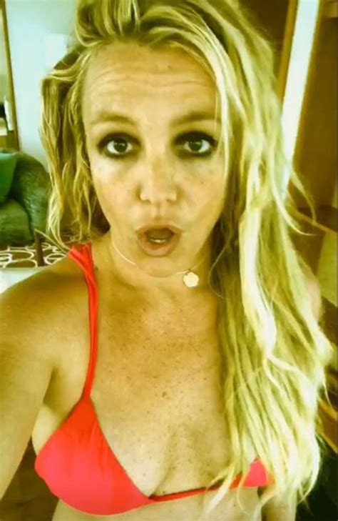 Britney Spears Slams Paparazzi Conspiracy In Bizarre Instagram Video News Com Au Australia
