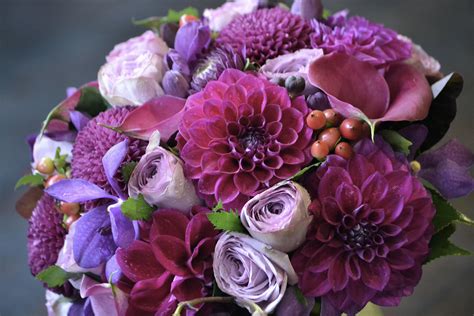 Purple Wedding Bouquet T Rose Times