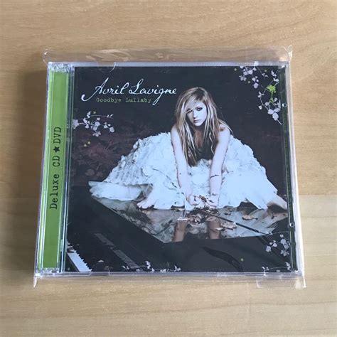 香港豪華版 Avril Lavigne Goodbye Lullaby Deluxe CD DVD 連官方poster 興趣及遊戲 音樂樂器 配件 音樂與媒體 CD 及 DVD